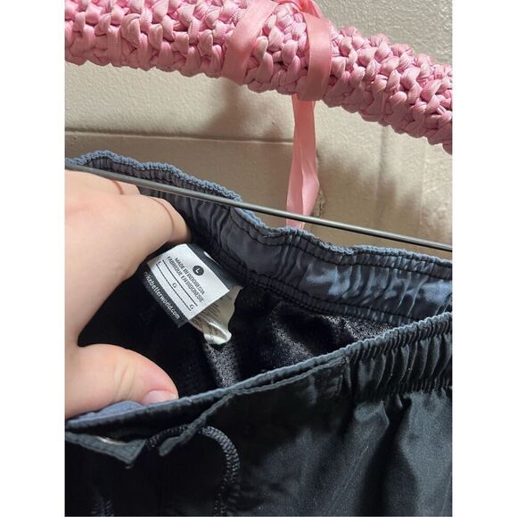 Nike Multi-Colored Swim Shorts Men’s Size Large - Picture 7 of 9